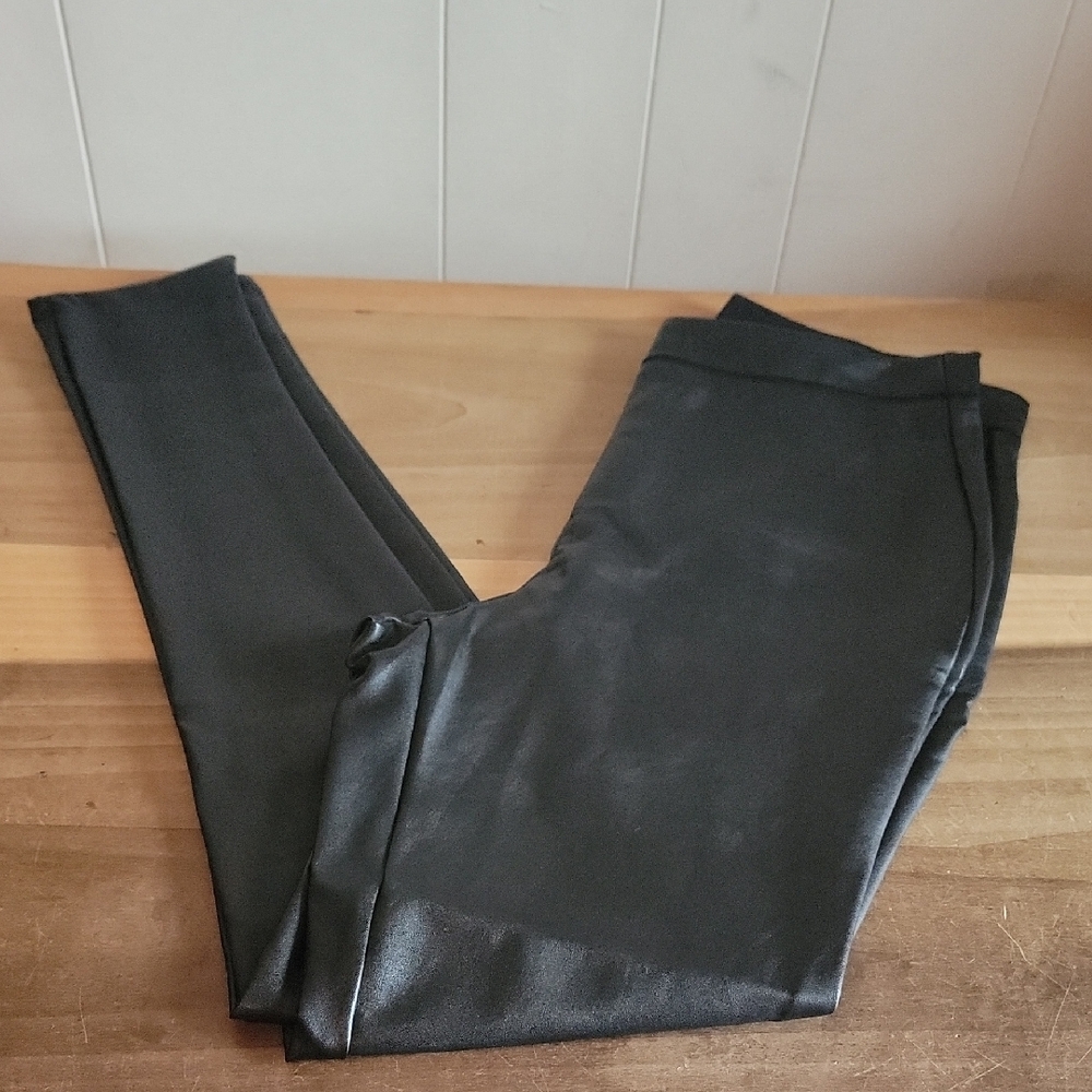 NWTs Express Black Faux Leather Leggings Size Medium